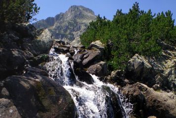 Водопад Демянишки скок