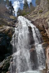 Водопад Орфей и каньона на водопадите