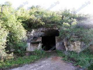 Чавдарска (Лъженска) пещера Мандрата