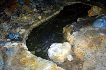 Пещера Живата вода