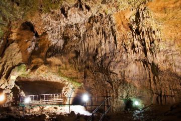Бачо Киро (пещера)