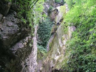 Екопътека Под пръските на водопада