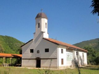 Брестовски манастир Св. Архангел Михаил