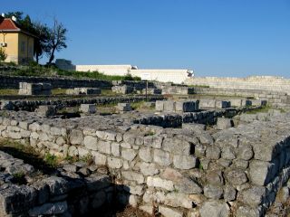 Раннохристиянски църкви в Шуменската крепост