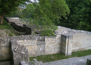 Хисарлъка (крепост), информация, отзиви, карта и снимки - Почивка.бг