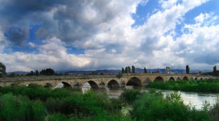Мостът на Мустафа паша