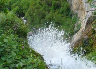 Водопад Скакля, информация, отзиви, карта и снимки - Почивка.бг