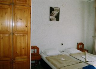 Хижа Леденика, информация, отзиви, карта и снимки - Почивка.бг