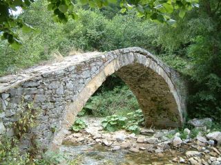 Римски мост - река Чая