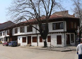 Етнографски комплекс Дандолови къщи - Севлиево