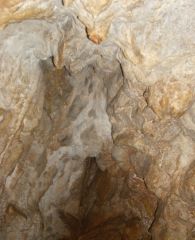 Пещера Брежанка