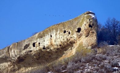 Скален манастир Чукара