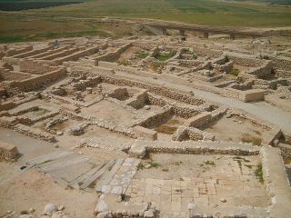 Археологически комплекс Източна могила