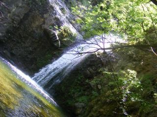 Водопад Лястовичи вир