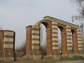 Римски акведукт