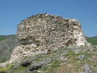 Средновековна крепост Землънград