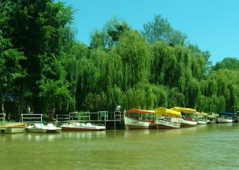 Разходка с лодка по река Камчия