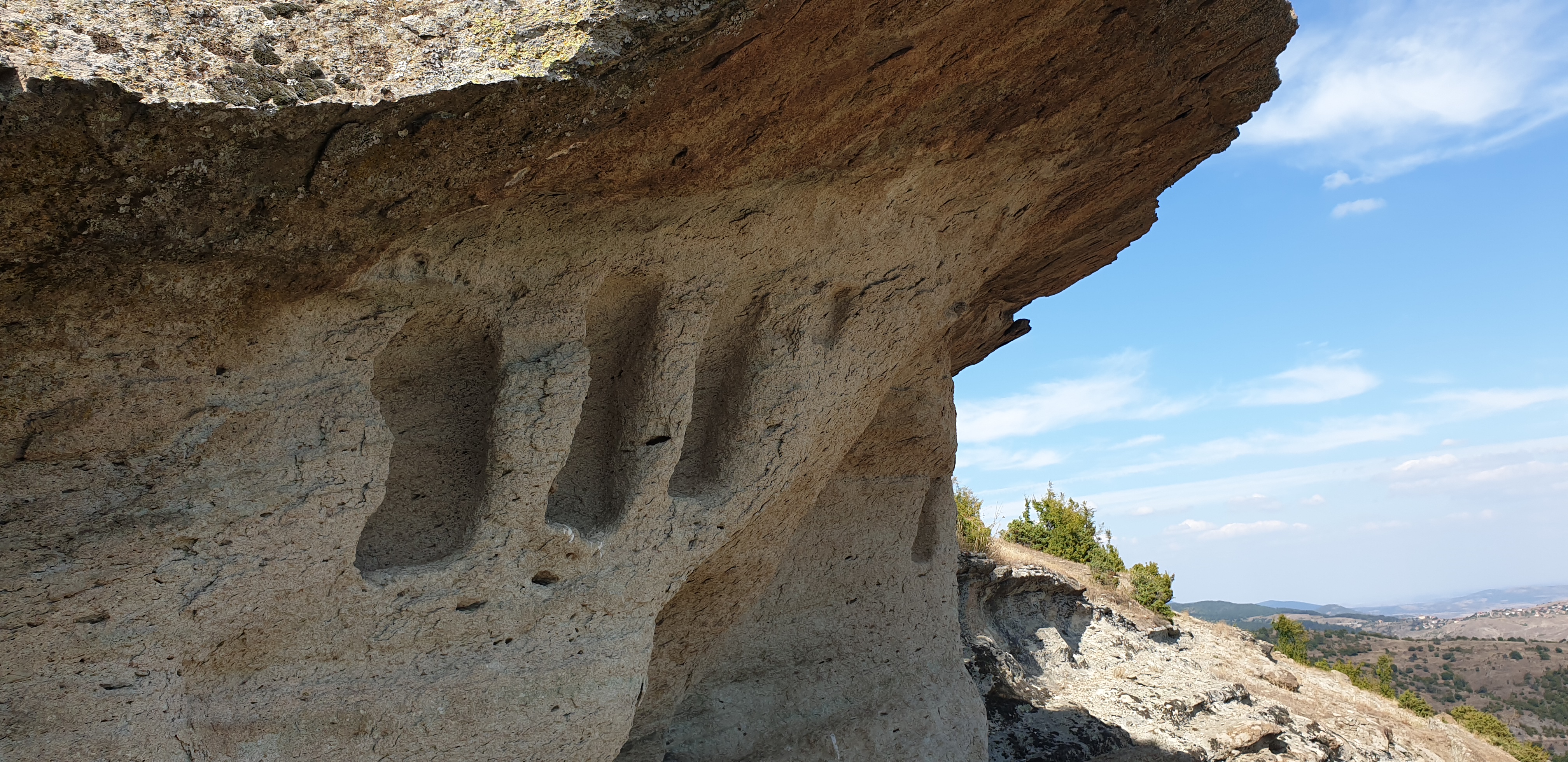 Светилищен комплекс - с. Небеска