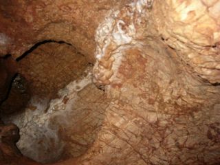 Пещера Еленина дупка