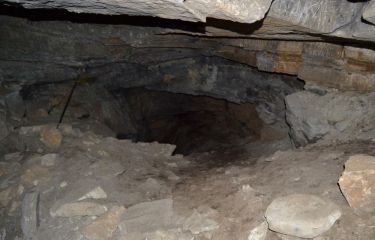 Пещера Маноилова дупка