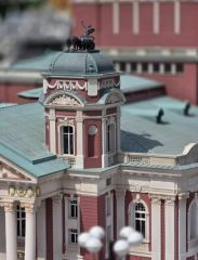 България Ленд, Правец